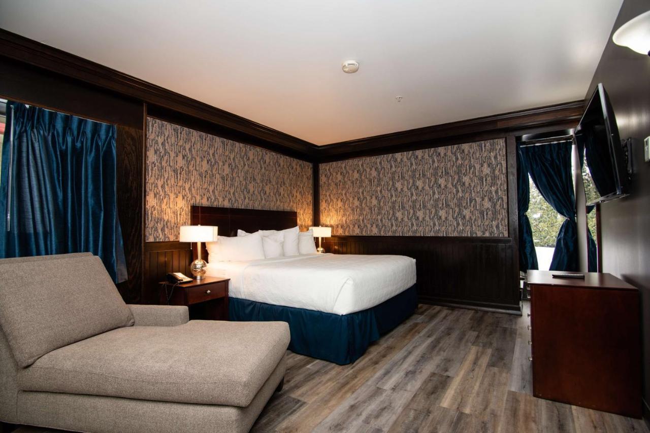 Best Western Plus Plattsburgh Εξωτερικό φωτογραφία